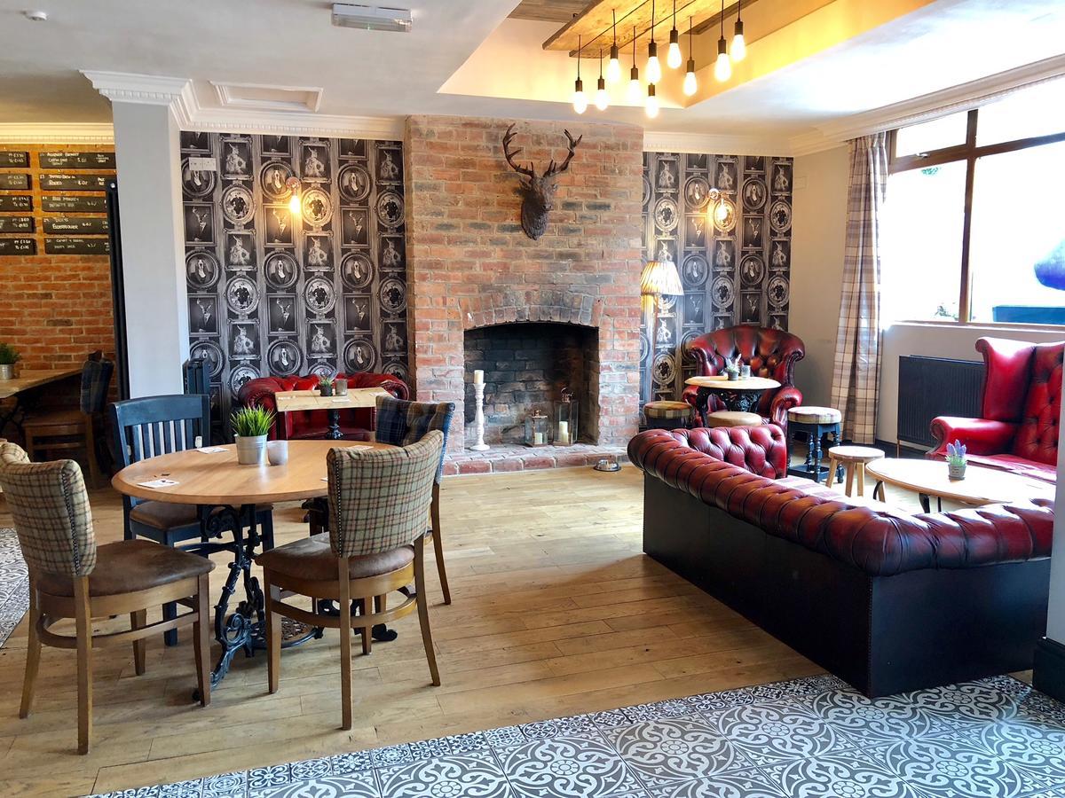 The Crafty Dog Chesterfield Exterior foto
